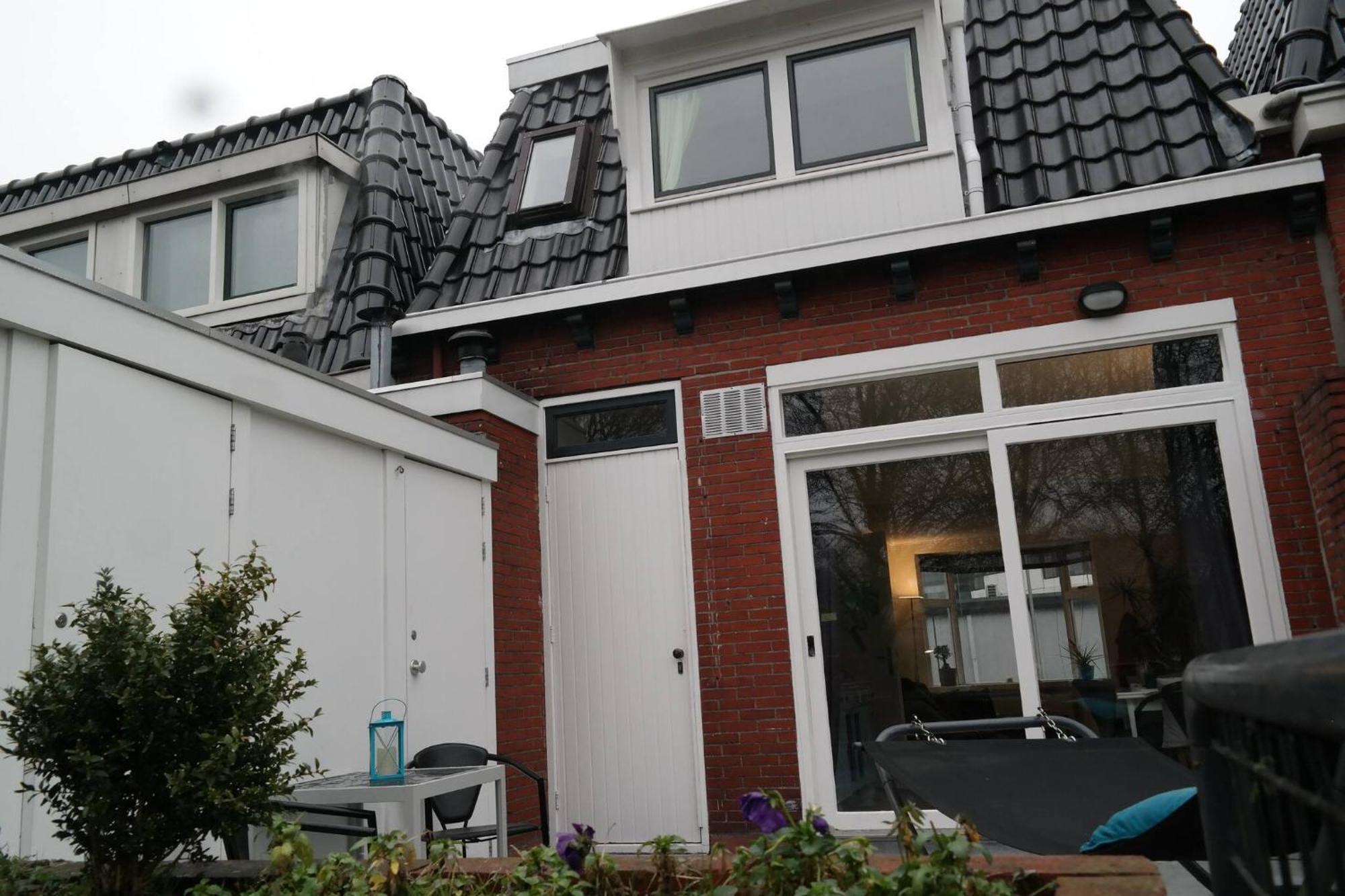 Gasthuis Center With Shared Facilities By Umcg Groningen